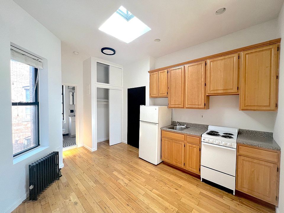 1st image of 56 E 7th St APT 20