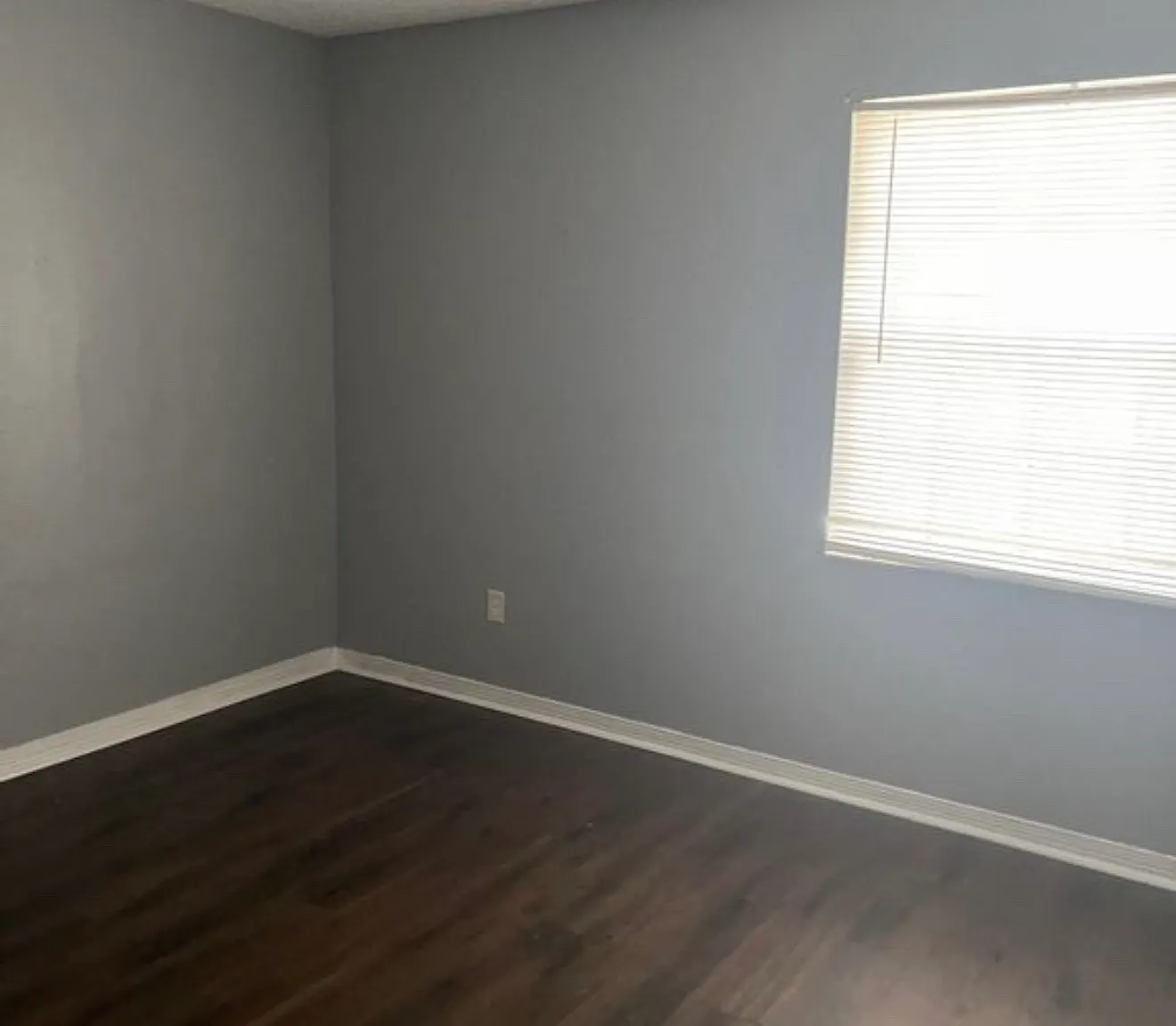 2831 Villa Woods Cir — Photo 1