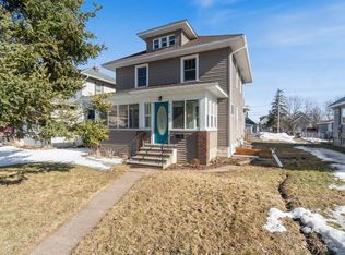 3718 W 4th St, Duluth, MN 55807