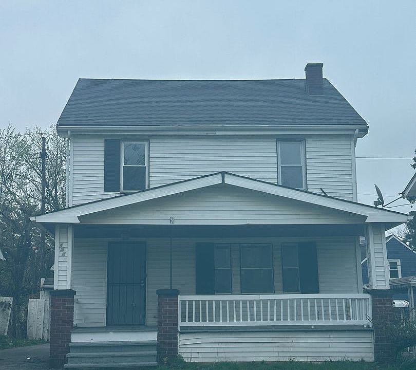 1st image of 4541 E 139th St