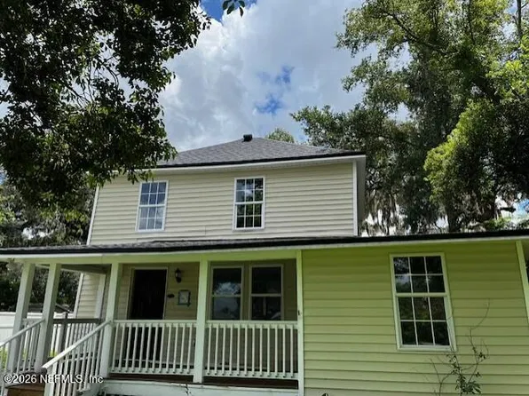 1702 N GORDON Street, Plant City, FL 33563