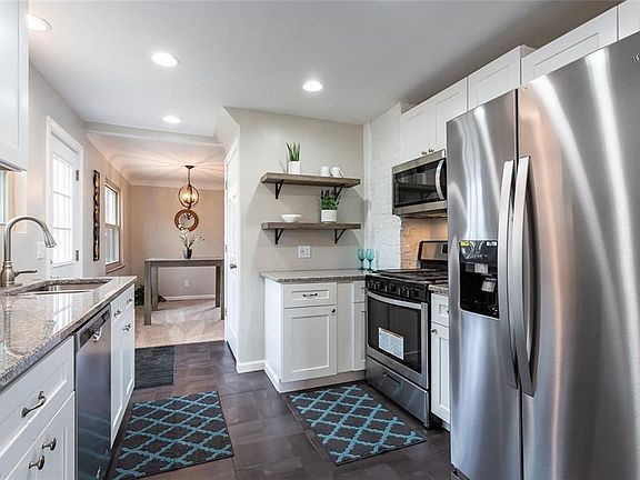 5th image of 4636 W 227th St