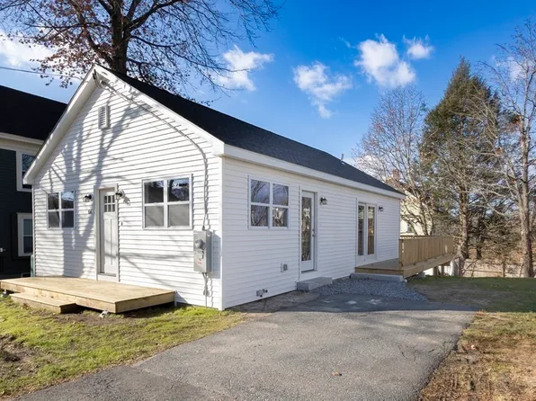 66 Washington St, Ayer, MA 01432