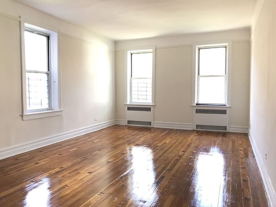 1st image of 6282 Saunders St APT 1J