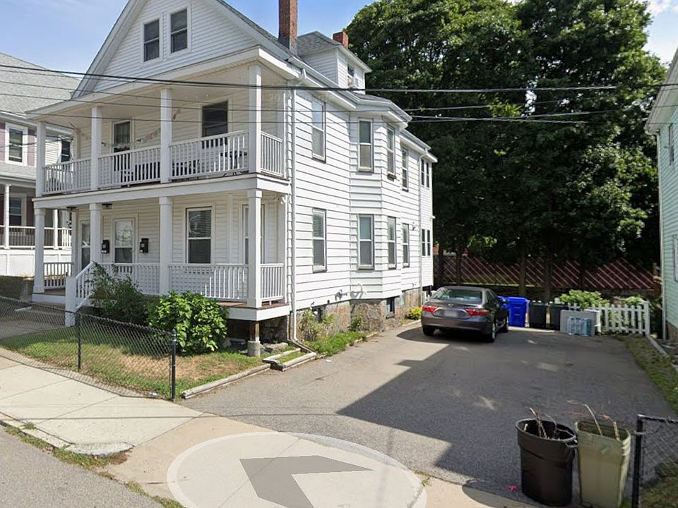 1st image of 23 Falkland St #23