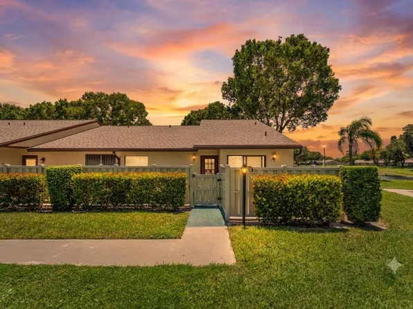 1024 Green Pine Boulevard #I, West Palm Beach, FL 33409