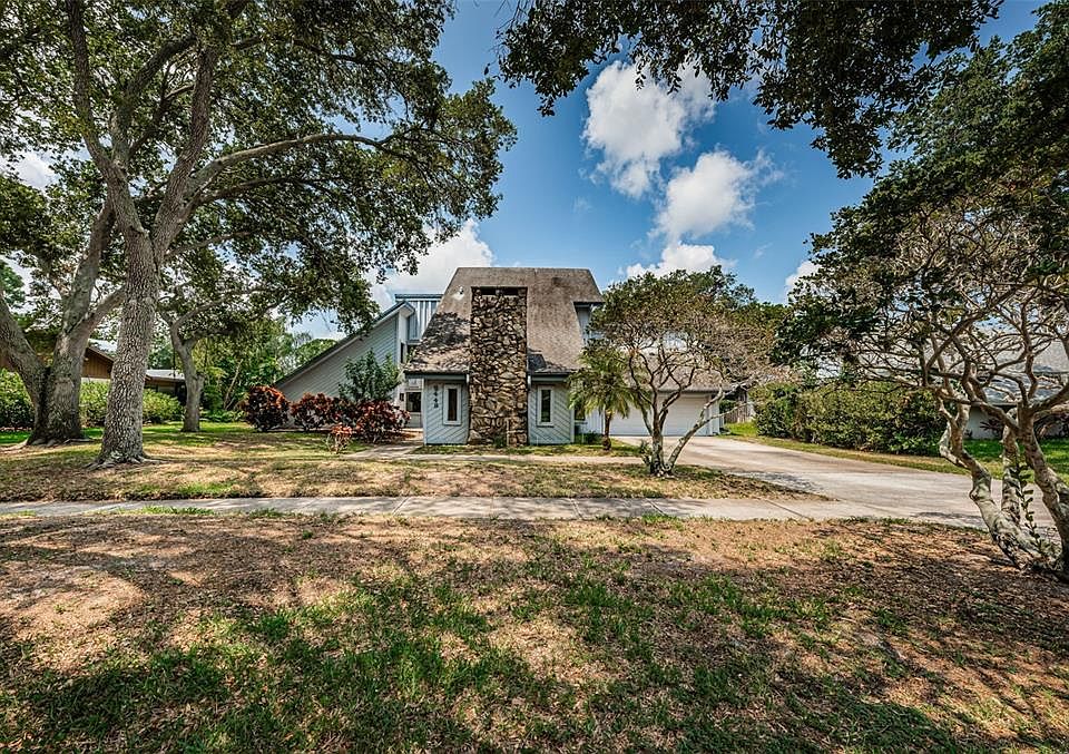 1st image of 8448 Bardmoor Pl