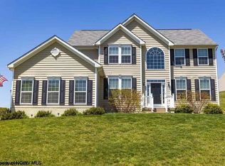 6 Ridgeview Ln, Morgantown, WV 26508
