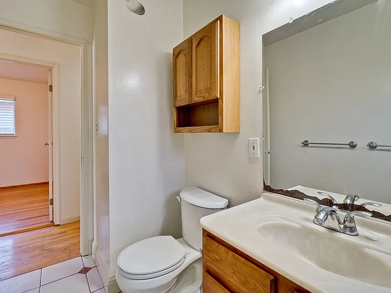 1109 White Cliff Dr — Photo 40