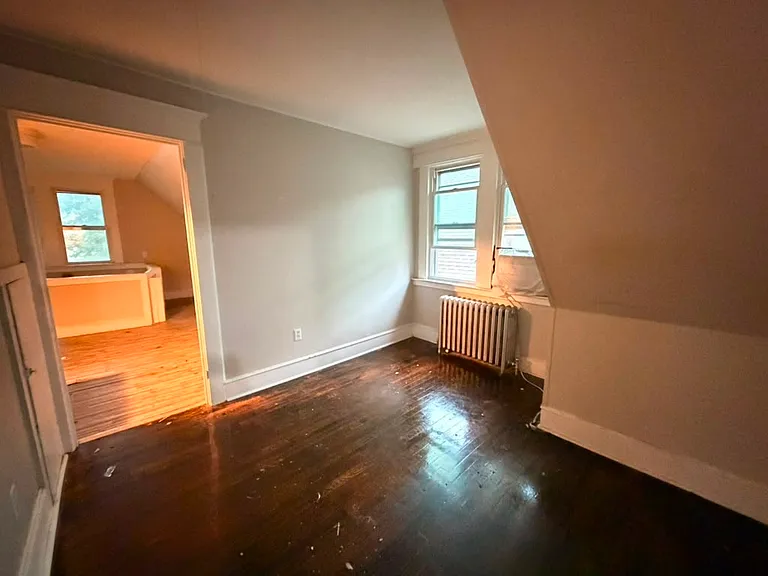 18 Dayton St #3A — Photo 5