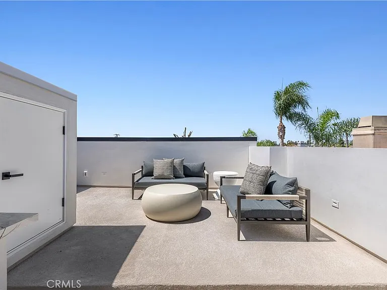 430 Fernleaf Ave — Photo 42