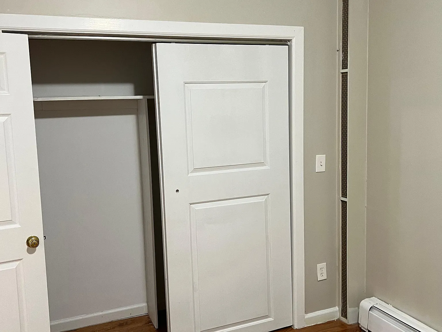 2 bed, 1150 sqft, $2,997 — Photo 3