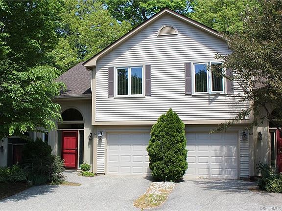 2nd image of 64 Uplands Way Unit 64