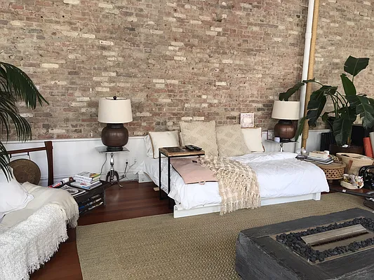 Rented by SP Realty | media 29