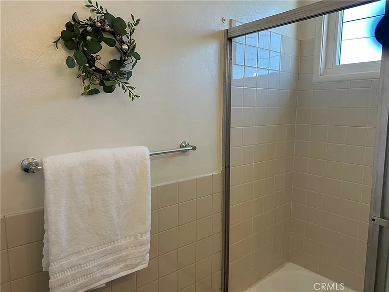 373 Myrtle St #C — Photo 12