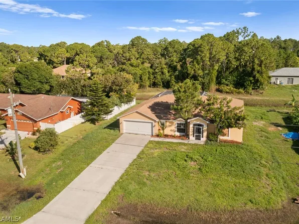 4846 Golfview Blvd, Lehigh Acres, FL 33973