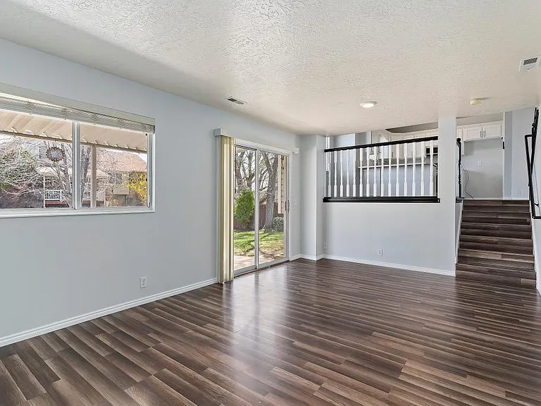 1212 N 75 W — Photo 11