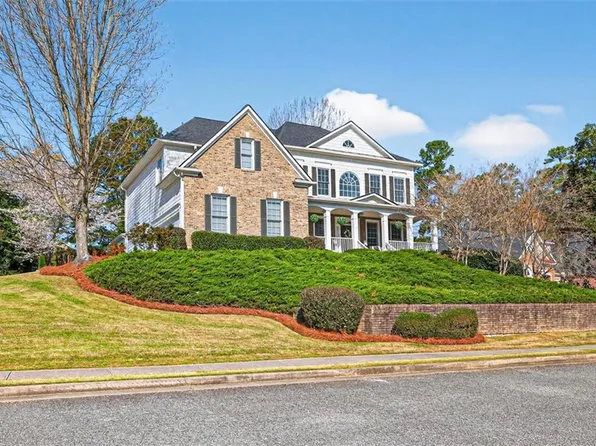 1710 Winter Jasmine Dr, Dacula, GA 30019