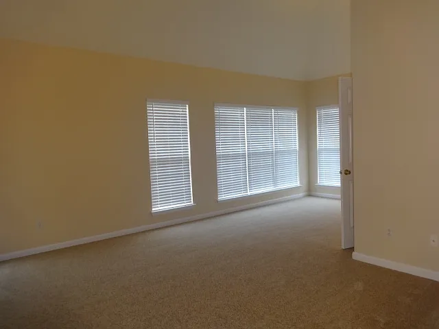 5552 Craftwood Dr — Photo 7