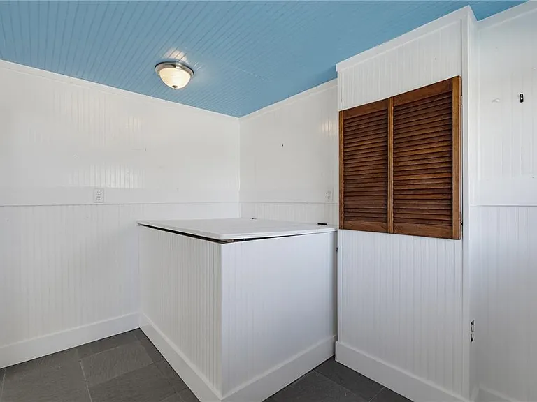 24 Adalia Ave — Photo 31