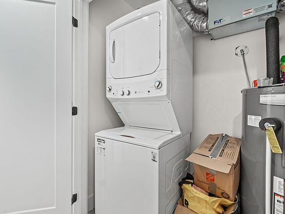 4th image of 13 Hilchie Rd