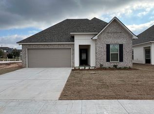 17 Venecia Ct, Bossier City, LA 71111