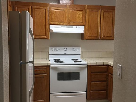 5th image of 1907 Magdalena Cir APT 46
