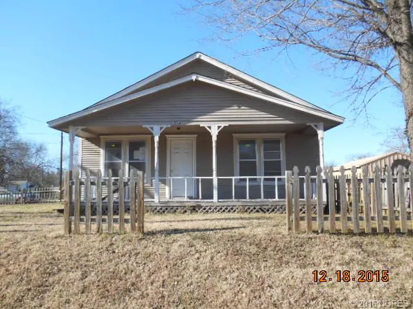 320 N Division St, Coweta, OK 74429