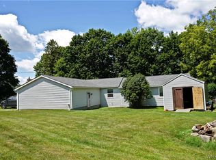 6747 E Lake Rd, Castile, NY 14427