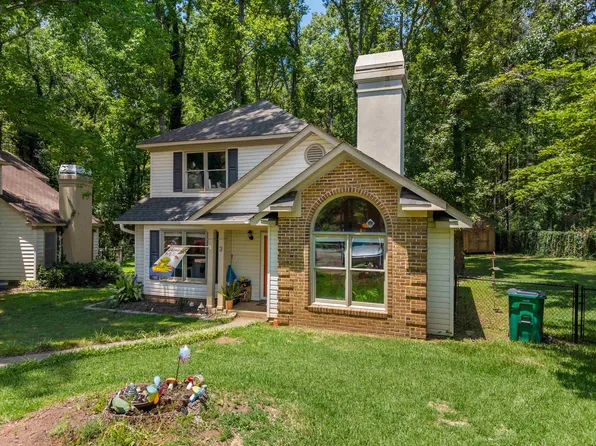 3 Summer Ct, Spartanburg, SC 29302