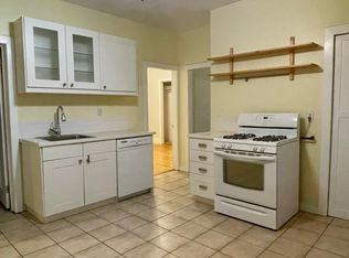 15 Carlstad St #3, Worcester, MA 01607