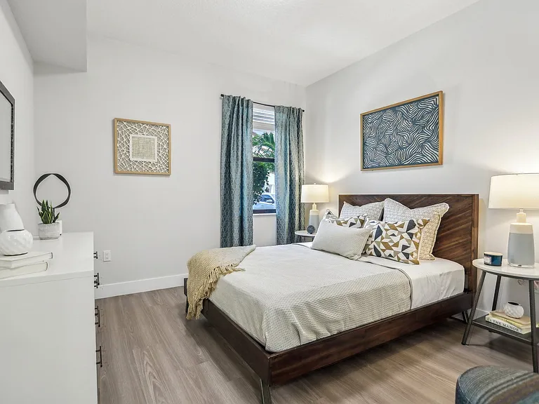 Legacy at Oakwood Landing — Photo 30