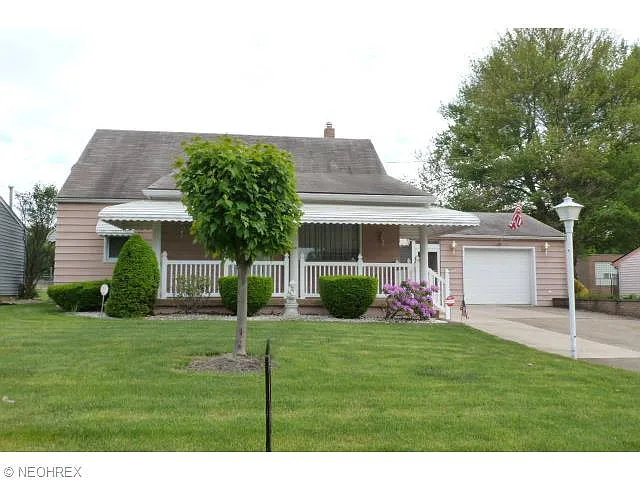 202 Smithfield St photo 1