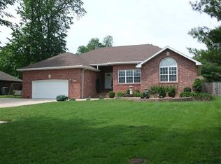 5733 S Farm Road 163, Springfield, MO 65810