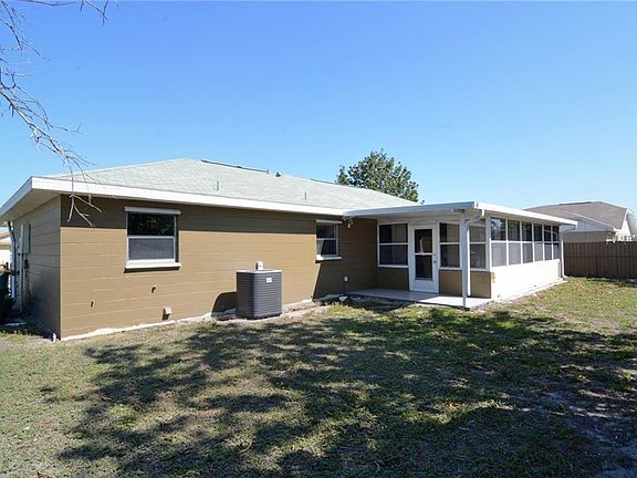 4th image of 499 Floral Dr