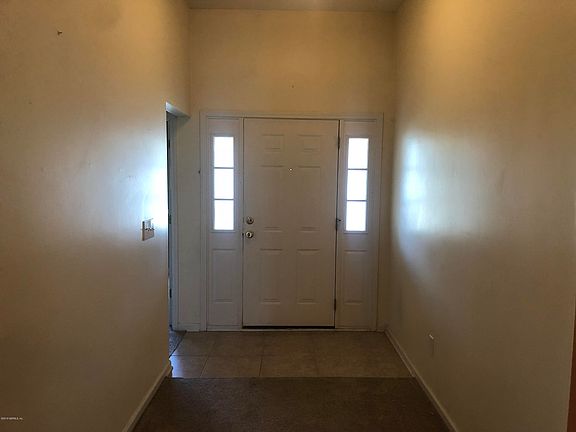 2nd image of 1841 Northglen Cir