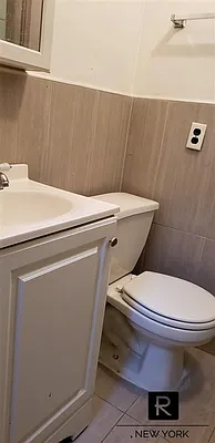 Rented by R New York | media 14