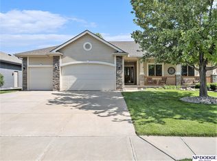 17224 Sage St, Omaha, NE 68136