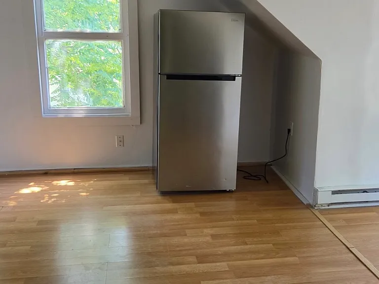 126 Argyle St #3 — Photo 6