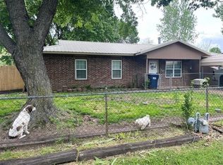 510 Earl Smith Rd, Locust Grove, OK 74352