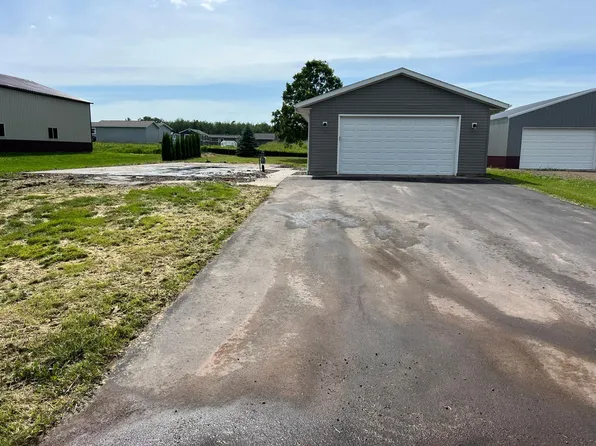 16577 Linden Ave, Grasston, MN 55030