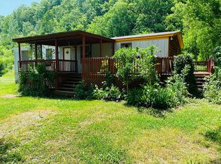 1575 Neeley Creek Rd, Celina, TN 38551