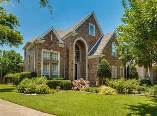 2034 Azalea Trl, Irving, TX 75063