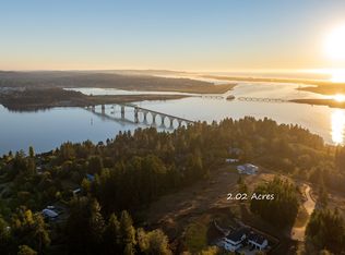 Fiddleback Rd #3700, North Bend, OR 97459