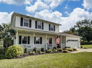 2922 Nettlewood Ln, Springfield, OH 45502