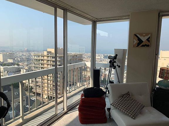 3rd image of 1998 Broadway St #1404
