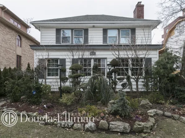 108-18 69th Road image 1 of 16