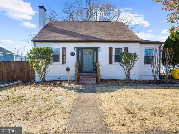 5704 Pope St, Baltimore, MD 21225