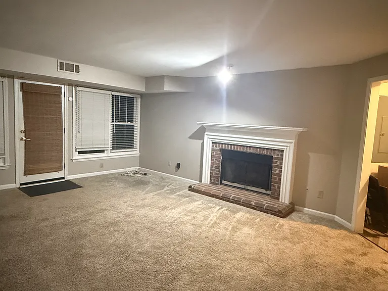 7360 Waters Edge Dr #2 — Photo 6