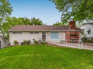 510 NE 41st Ter, Kansas City, MO 64116